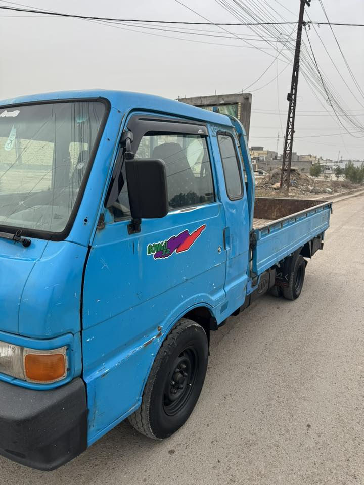 سلام عليكم كيه للبيع موديل ٩٥ رقم بغداد الماني تخم تاير حداديه جديده كير اكسن شاصي مكفول سعر 53وبيها مجال المكان بغداد المعامل الباويه رقم الهاتف ***********
