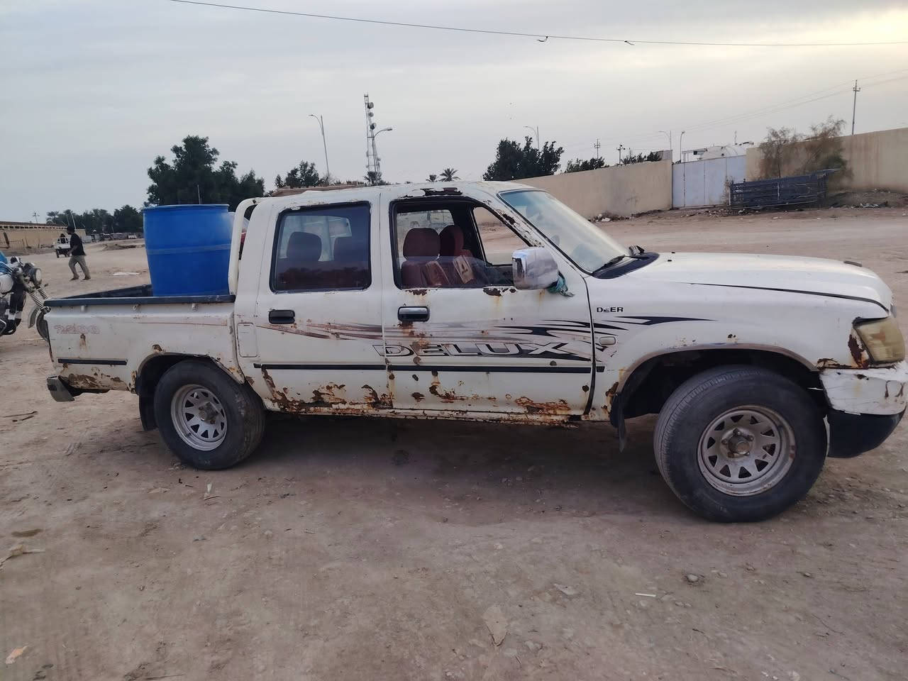 سلام عليكم دير للبيع 2007 رقم بابل قاصرين مكفول كير ومحرك وشاصي كفاله والكشر شوف العين سعر ٢٨ وبيه مجال الشراي مكاني ناصريه اني مكلف بل نشر للاستفسار ***********
