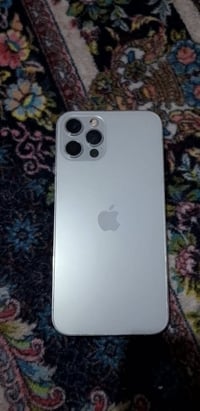 آيفون ١٢ برو • ١٢٨ • بطارية ٨٠