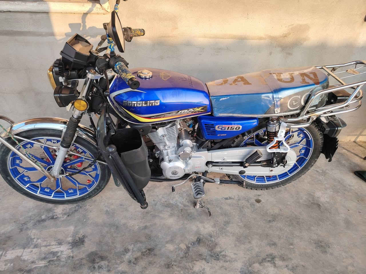 ماطور سيفان للبيع موديل ٢٠٢٤ للتواصل على الرقم ***********
