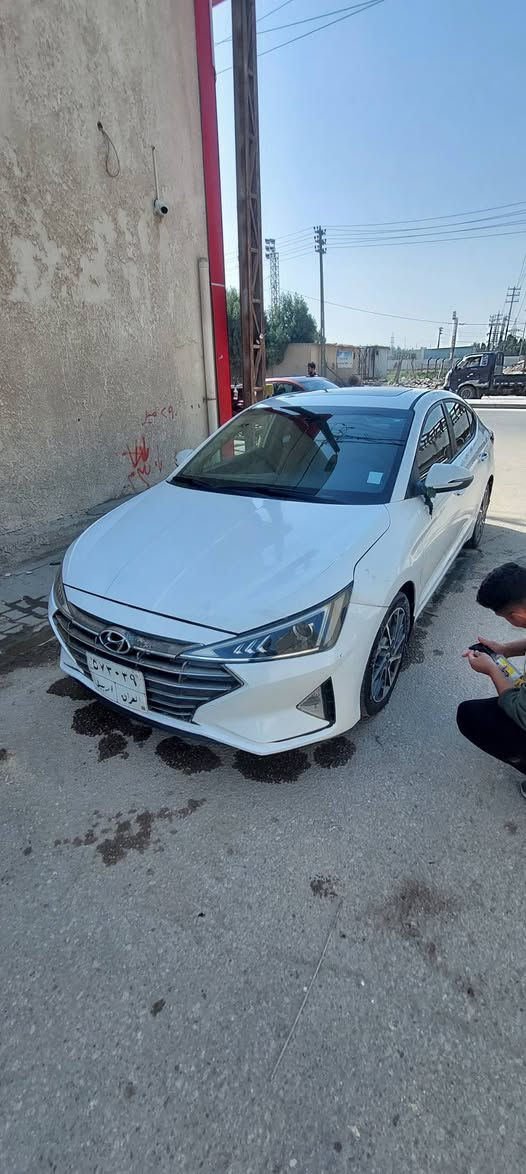 النترا وارد خليجي للبيع
مديل 2020
محرك 2000
فول فتحه سقف

بابين تبديل اصل شركه بدون صبغ 
بيه مكانات بارد بالاضافه الى مكان  كارت يم قبق البانزين
للاستفسار الاتصال ..... 
***********
