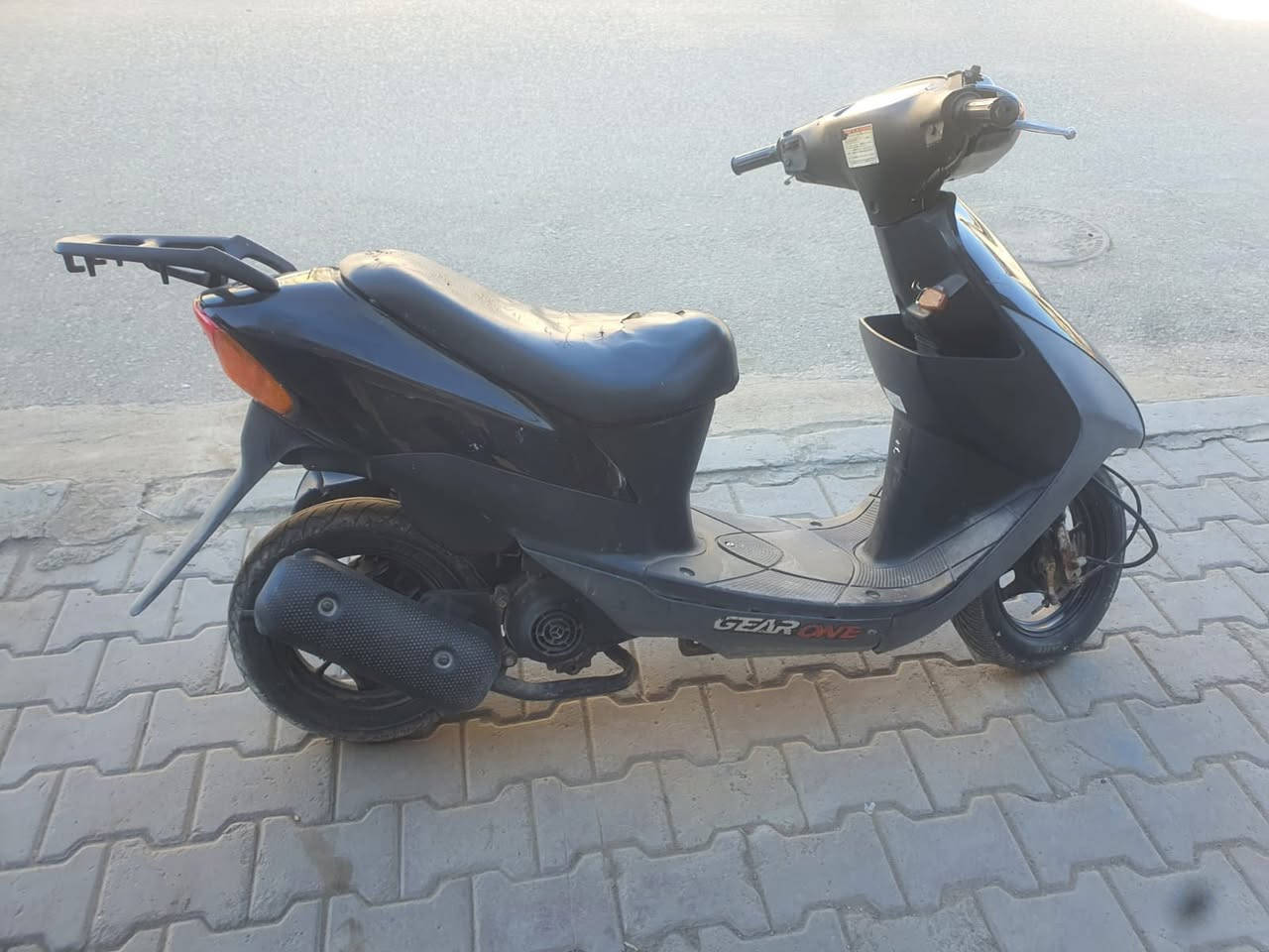 سلام عليكم شباب ذبانه ساسوكي للبيع محرك ناعم مفتوحه مره وحده كهربائيات كله شغال سعر ٢٧٥بيها مجال للشراي رقمي 
***********
