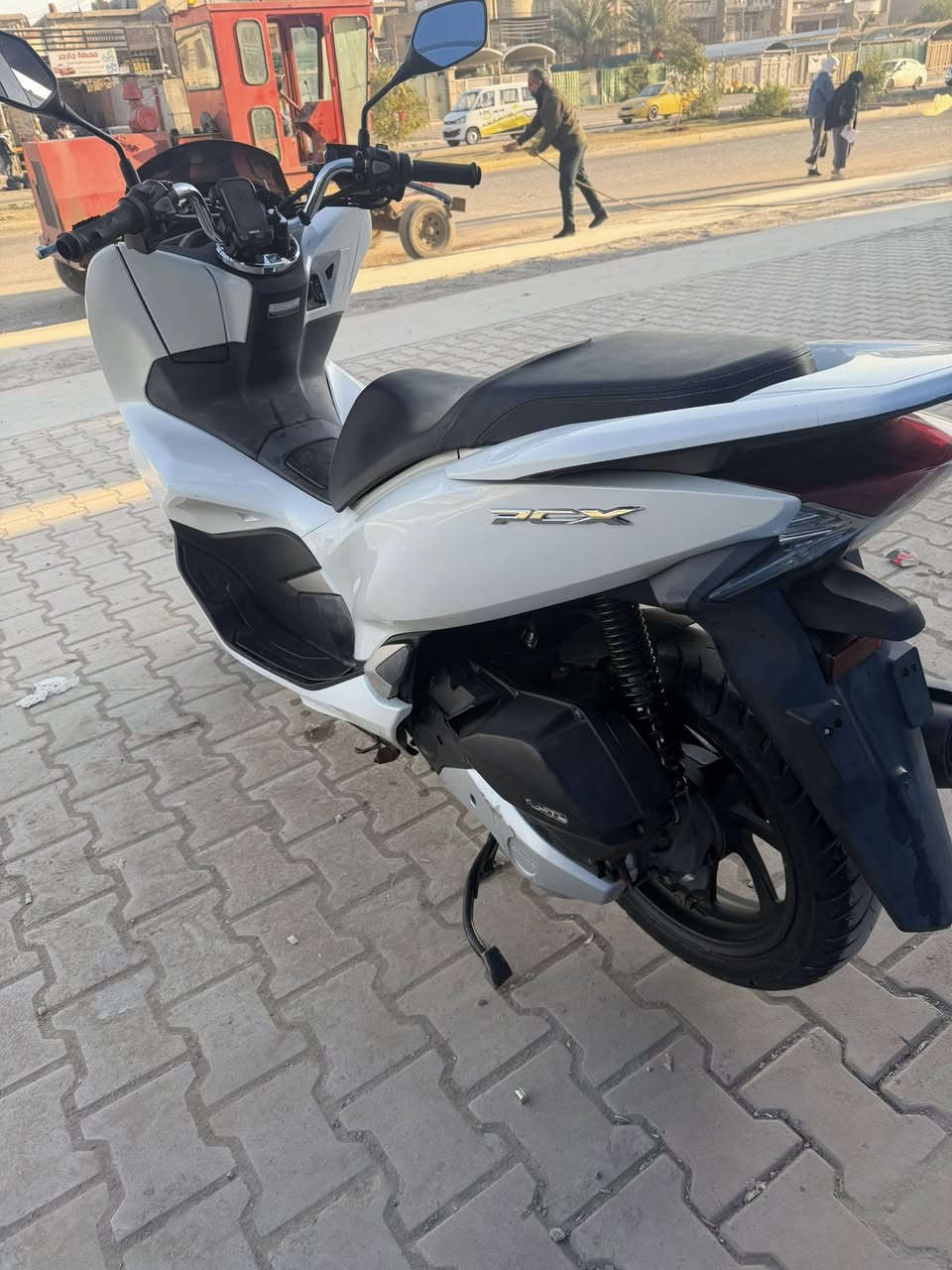 سلام عليكم بي سي اكس جيل ثالث درجه مكفوله كفاله عامه مكاني بغداد بلديات ماشيه 18 الف درجه صر شهر نازله***********
