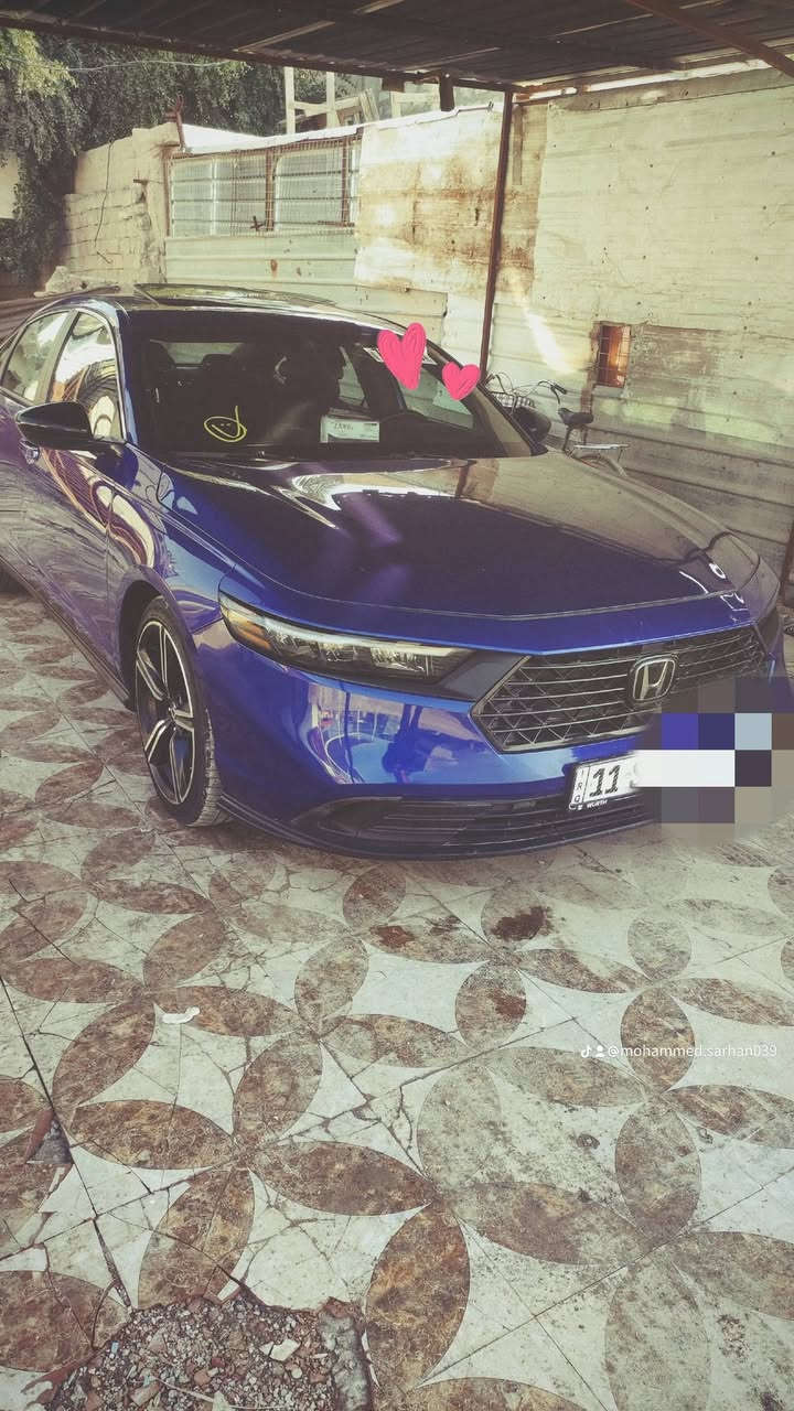 هوندا اكورد موديل 24 مرقم جديد بغداد سنويه بسمي شرط تحويل جاهزه سياره مواصفات سبورت فتحه سياره هايبرد بيع او مراوس حسب قناعه مكان سياره ديالى بعقوبه سعر 180 وبيه مجال رقم شاصي مرفق مع ضرر صندوك بدون ارباك سياره بجم كبس ***********

