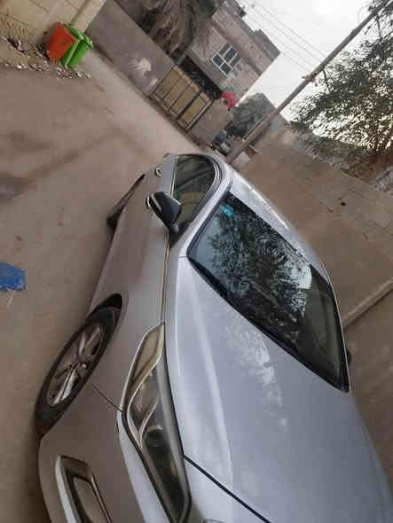 سياره سوناتا
 موديل 2016خليجيه
  وسونار موجود
 شنو بيها ومابيها 
لهلال بي بارد وصبغ
وخشم البنيد جراد 
ولقماره بيها بارد خفيف وجراد خفيف ولباقي كفاله
محرك وكير كفاله 
تبريد وتدفئه قطعتين
كامره خلفيه
كامره اماميه
منافذ usb
المرايات جانبيه شفط
وبيها منظومه غاز 
 منظومه زنون شادهن بيدي ب300الف
نظام ايكو 
ونظام سبورت
وتحكمات ستيرن
قفل تلقائي اثناء السير
مثبت سرعه
كزوز عدد2
محرك دوش 2400
رقم بغداد عند وكاله عامه بسمي
تحويل ثاني يوم سنويه ل28
مشروع وطني
 وسعر 145وبيها مجال لشراي
رقم الاتصال***********
رقم الاسيا ***********
مودائمن موجود على الفيس البصرة
