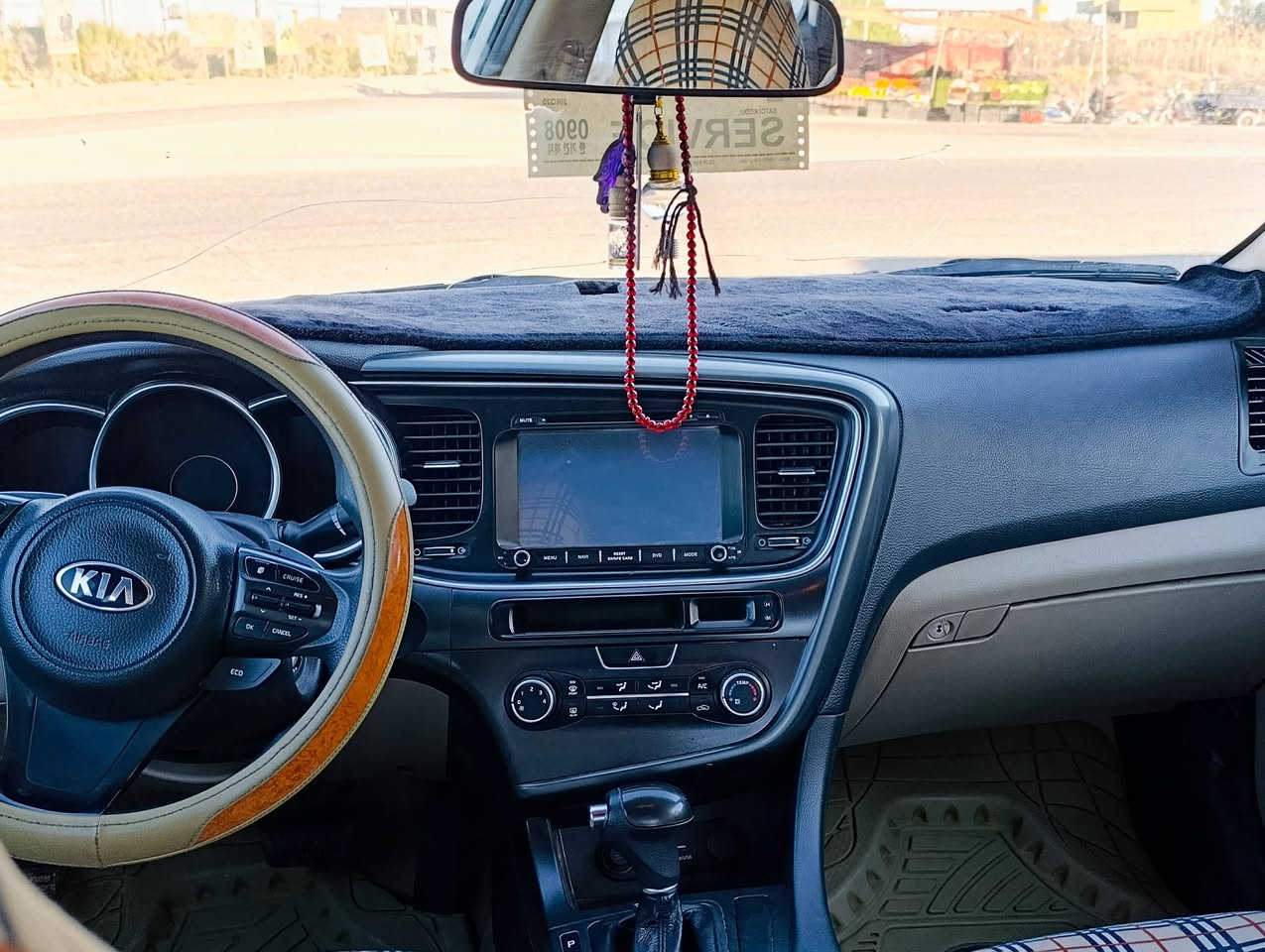 سلام عليكم سياره اوبتيما مديل 2016كفاله عامه مكينته 2000 مكاني سماوه رميثه سياره بسمي سياره مصفره رقم بابل نكليزي السعر 158
وبيه مجال تصال ***********
