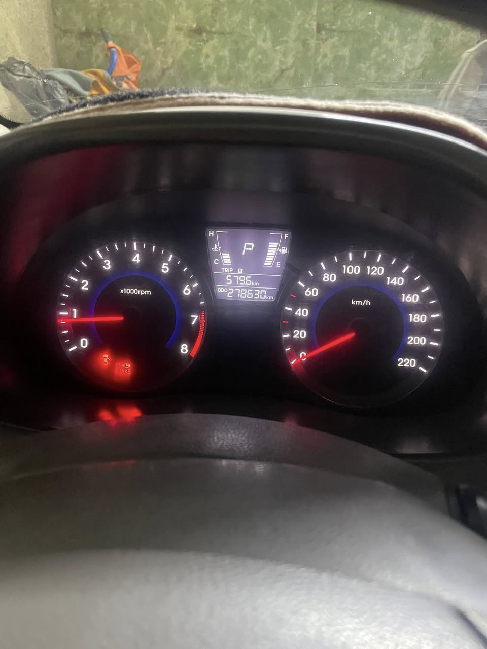 اكسنت خليجي موديل 2011   للبيع السعر 90 بيه  مجال مكان الدوره ***********
