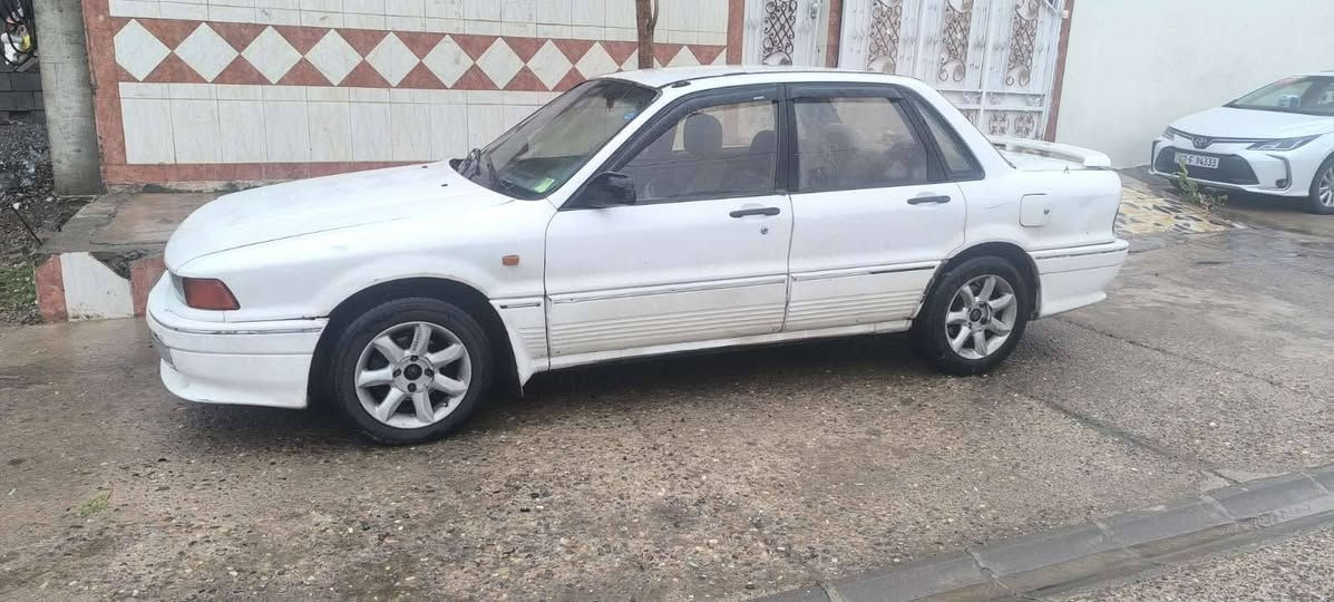 گلاند مۆدیل 1990 گێروماکینە بەشەرت تەبرید ساردوگەرم هیجی نیە پێشوپشت کەبس رەقەمو سەنەوی تازەیە کۆبۆن بەنزینی هەیە تێبینی نامە مانێرە تالفون کە *********** كركوك, العراق
