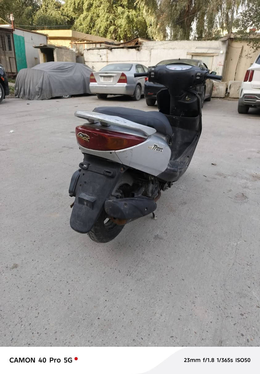 بريز  لايت  عالي نضيفه  كابريتر اصلي  سلف  هندر  كهرقيات  شغاله  بريكات  شغاله مكينه  ناعمه شلعه  ومعدل  دراجه  نضافتها كدام   عين    سعر  ٤٥٠  الف  وبيه  مجال  بصيط  مكاني  العلاوي ***********
