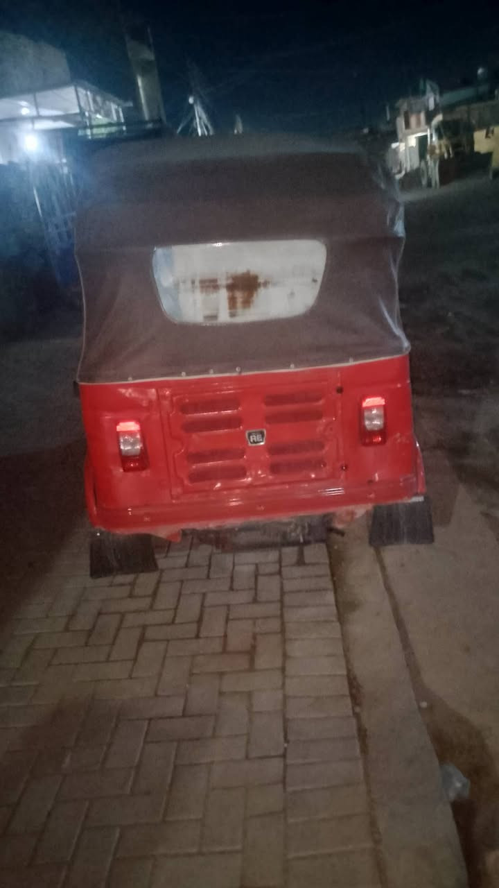 للبيع موديل 18 اوراق اوراق بيهة مكينه مال 20 تايرات انضاف
التكتك مكفوله من التنقيص والتبخير والكسن والكير اطيك بيها تراي يخبل كهربايات شغاله مكاني بغداد ارشاد ***********
