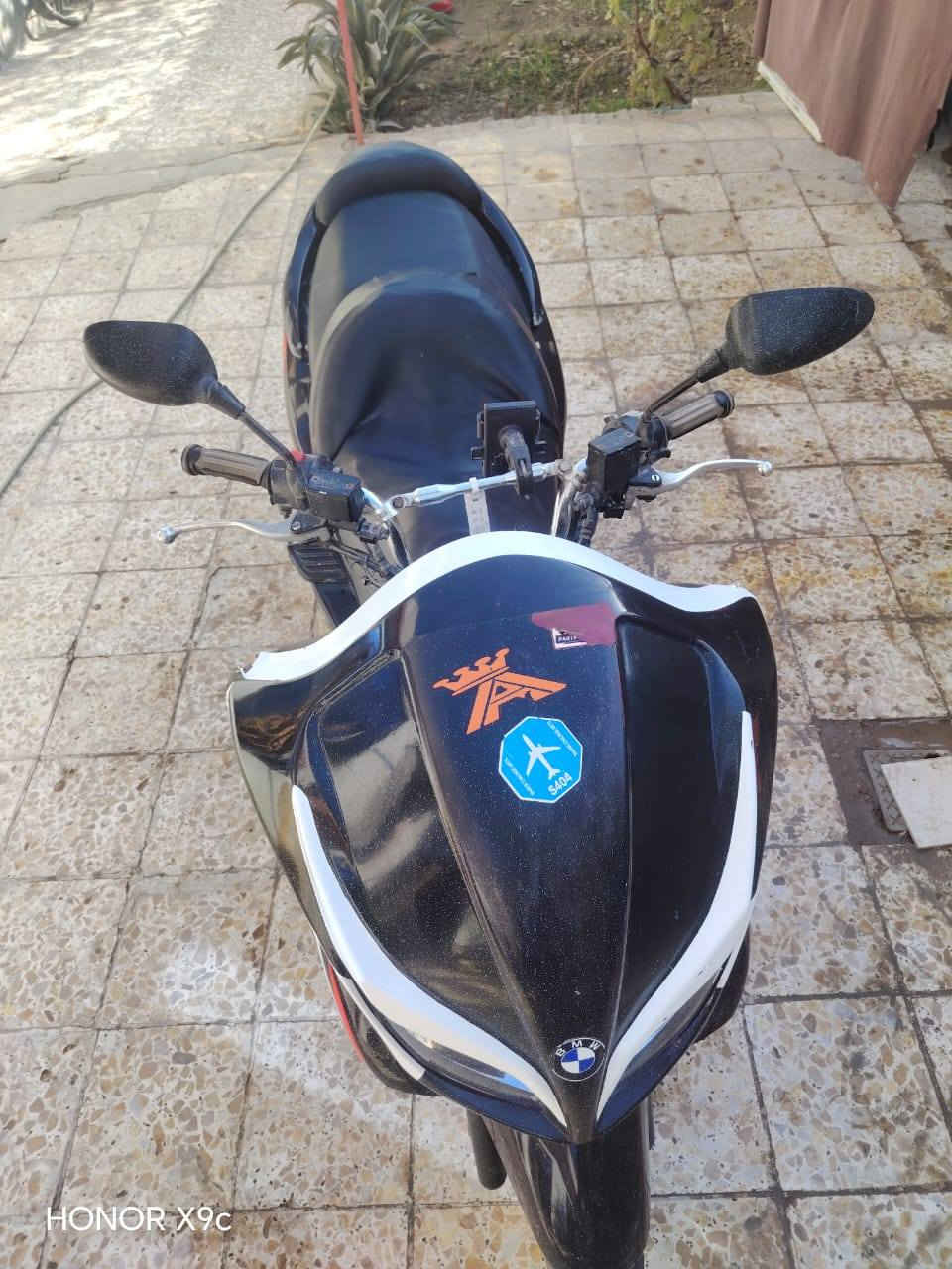 اسلام عليكم فورزه لبيع صفر 8 دراجه نضيفه محرك مامفتوح برغي مافتوح بيه وباقي تفاصيل عل رقم مالتي *********** السعر ٩٠٠ وبيه مجال العنوان بابل حله
