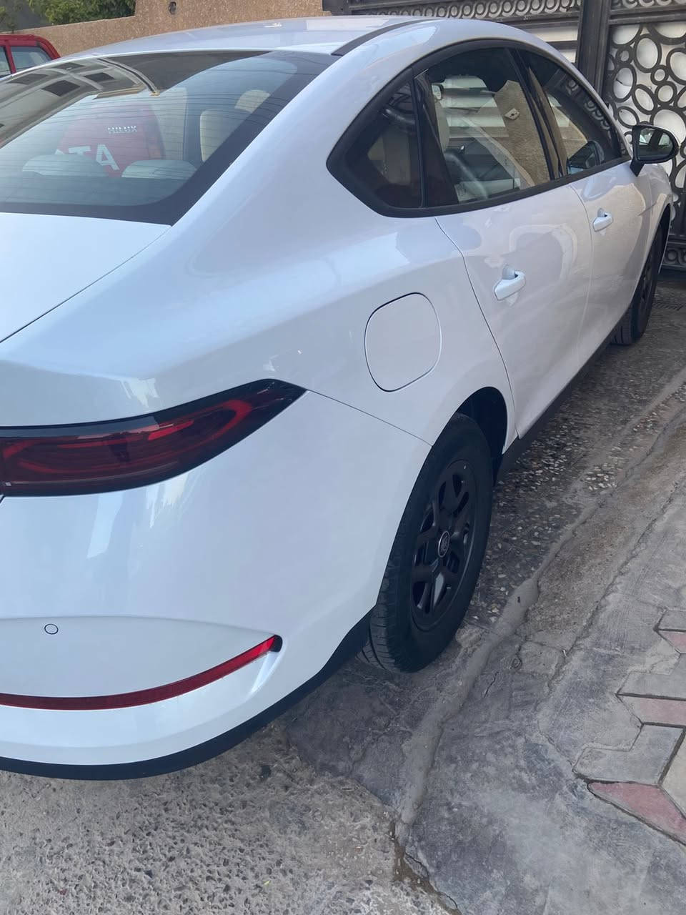 بي واي دي كن بلاس 2025 رقم بغداد باسمي ماشية الف مكفولة السعر 18 مليون للاستفسار *********** بغداد
