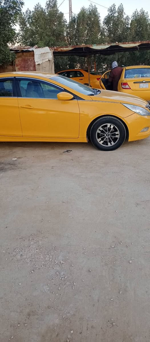 سلام عليكم سوناتا للبيع ألفين و11 جاهزه منكلشي رقم بغداد أمريكي مكينه كير تبريد شرط حداديه أماميه جديد صبغه جديده السعر85 تخم تاير جديد بيه جاملغ الأمامي ودحجه مال ستوته بجاملغ الخلفي وتفاصيل أكثر عله هاذة أرقم ***********
