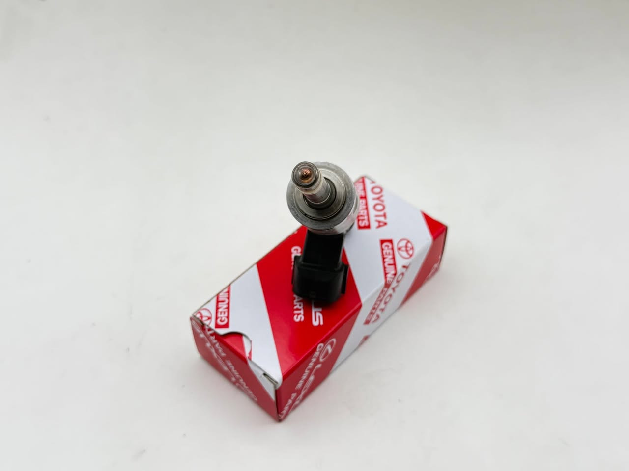 Lexus 2.0T engine fuel injector OE: 23250-36080. Contact me if needed. WhatsApp +86 18718886512


**إذا كنت صاحب هذا الإعلان وتريد حذفه لأي سبب، رجاءا أرسل رسالة إلى الدعم الفني**