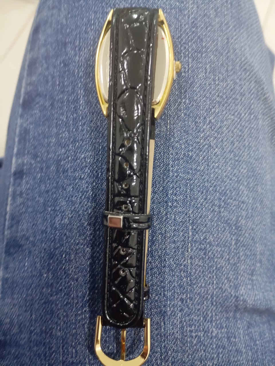 يوجد 700 قطعه اوروبي موديل واحد ولون واحد شلعه ال 700 قطعه ب 400,000 الف مكاني بغداد


**إذا كنت صاحب هذا الإعلان وتريد حذفه لأي سبب، رجاءا أرسل رسالة إلى الدعم الفني**