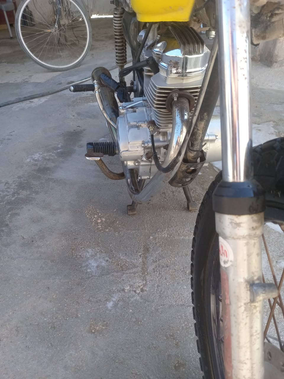 سلام عليكم دراجه ربعه كير للبيع كلك رقم صاصي بليته موجودة  وليريدها به خير ويدلل ويتصل على هذا الرقم/***********/***********
