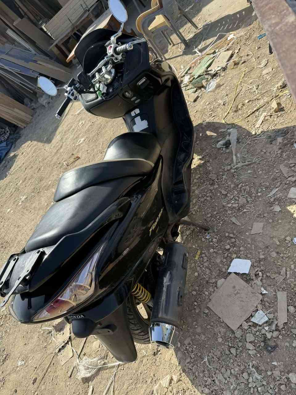 سلام عليكم فورزا للبيع 09 كفاله محرك ممفتوح الدراجه نضيفه كلش مكاني القاسم شارع الجفل السعر 750 وبيها مجال شي قليل للاستفسار الاتصال على الرقم ***********
