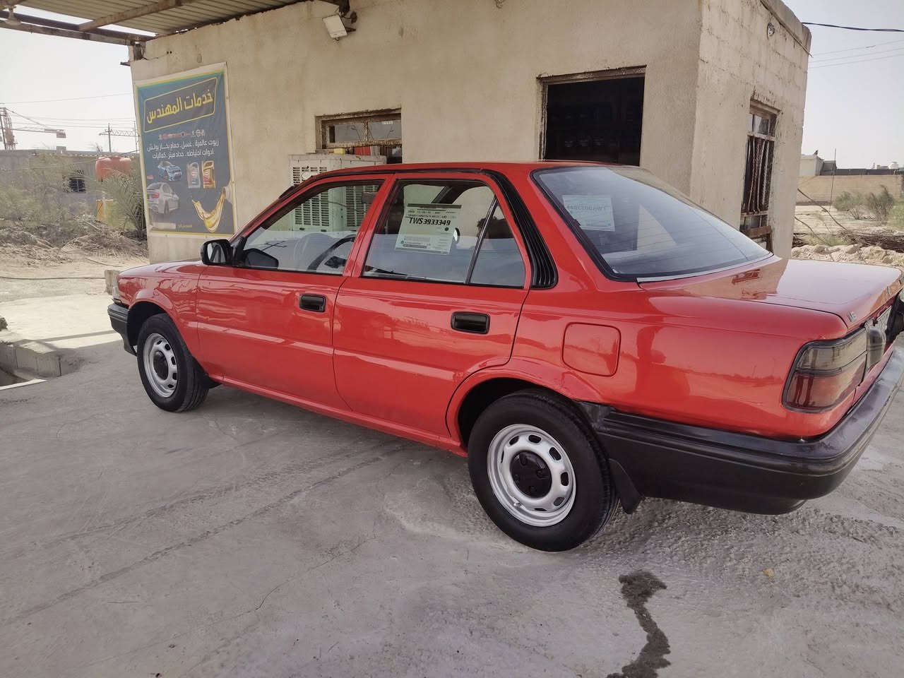 السلام عليكم كورله مديل 90 يسره بلاد مكينه كير حداده جاهزه السيارة من كلشي مكاني البصرة شرط التحويل السعر 57 وبيه مجال الشراي يتصل وانه خادم ***********
