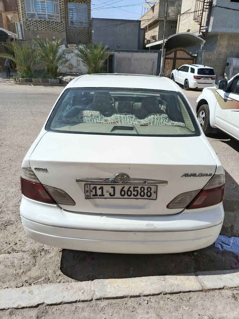 افلون 2001 صبغ عام
سعر 52 وبيهة مجال خليجي 
مكاني نجف 
***********
