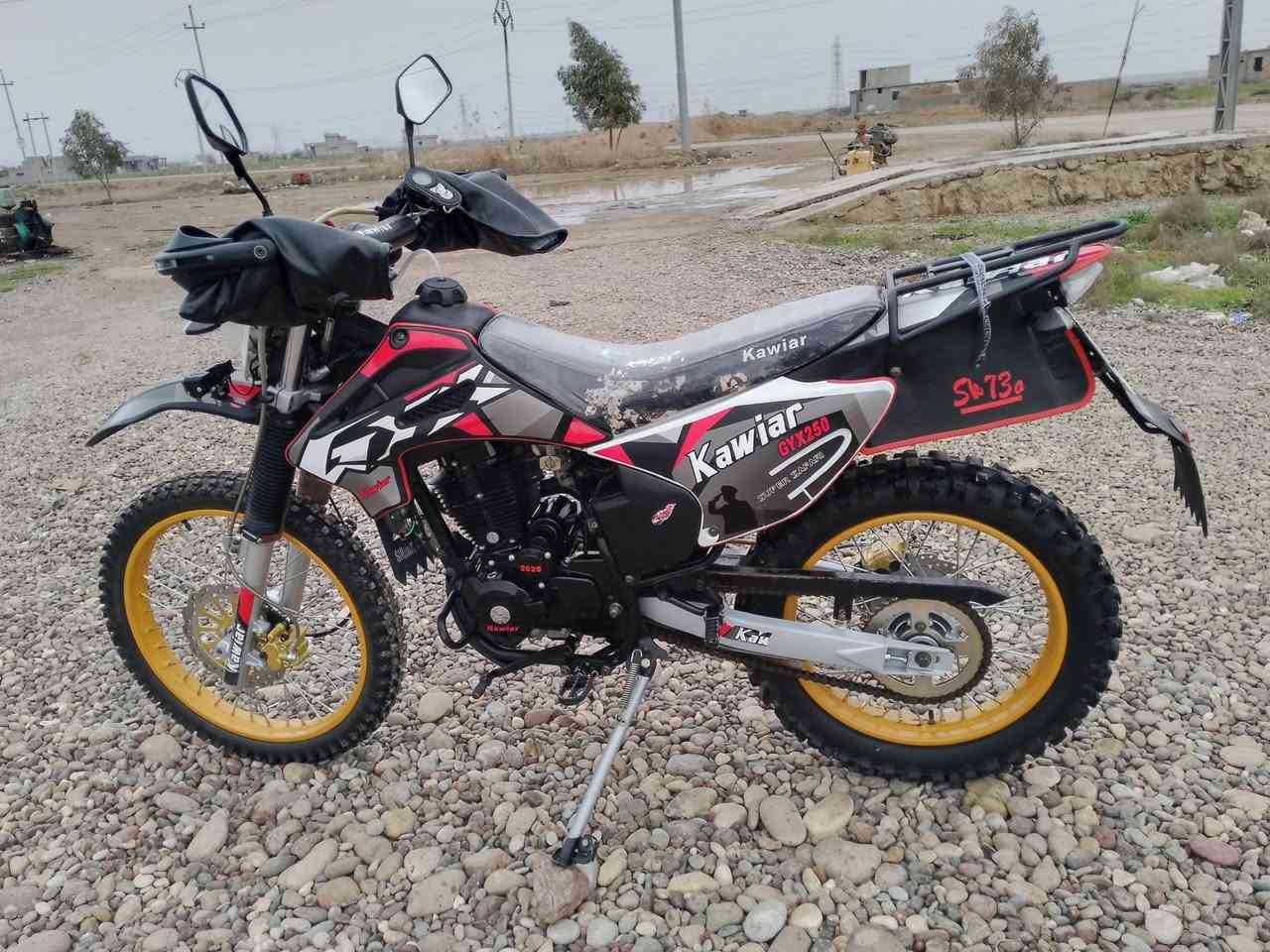 للبيع قفاز كاويار موديل 25 محرك 250 كلو شرط ابلادي سعره مليون و 220 وبي مجال  الاستفسار‏‪***********‬‏
