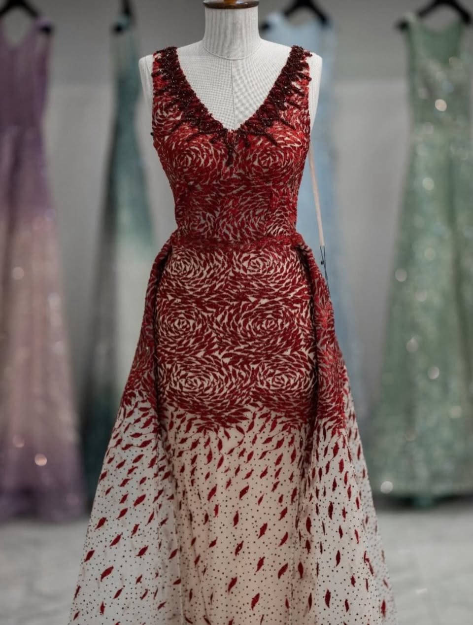 عندي ذني البدلات والفساتين للبيع بنات
الفستان الاخضر سعره ٢٠ الف

الفستان الاسود القصير سعره ٣٥ الف

الفستان الاسود الطويل سعره ٢٠ الف

الفستان الأبيض سعره ٥٠ الف

الفستان البنفسجي سعره ٥٠ الف

الفستان الأحمر والبيجي سعره ٨٠ الف

الفستان الماروني سعره ٨٠ الف

الفستان التركوازي سعره ٨٠ الف

الستره سعرها ١٠ الاف

الفستان المورد سعره ١٢ الف

الجنطه سعرها ١٥ الف

المدات سعرهن ١٢ الف ٤ قطع

الحذاء سعره ١٠ الاف

التنوره سعرها ٨ الاف

وعندي توصيل لكل المحافضات 🥹❤️


**إذا كنت صاحب هذا الإعلان وتريد حذفه لأي سبب، رجاءا أرسل رسالة إلى الدعم الفني**