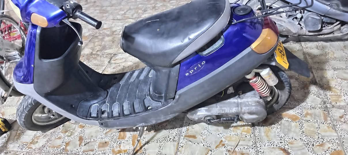 دراجه ياماها ٦٠ دراجه اجديده ما بيها اي نقص سلف هندر شغال السعر ٢٠٠او بيها مجال قليل حك الجيه للاستفسار الاتصال على هذا الرقم *********** واتساب أو خط
