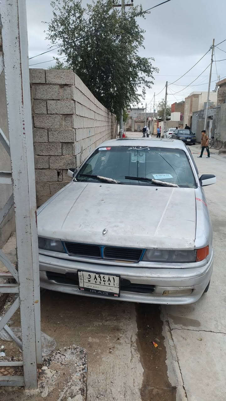 متسوبيشي كلنت 89
مكينة وكير مكفول سوناتا تو ١٨٠٠
كهربائيات كاملة لايتات زينون 
سنتر لوك مسجل ماسحات جامات كهرباء 
تبريد منضمومة كاملة نقص غاز
السعر ٣٤وبي مجال 
***********
