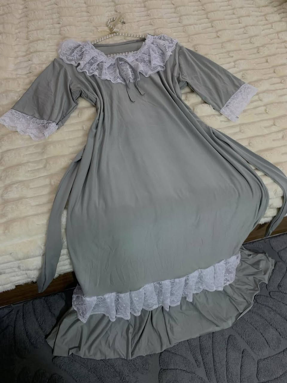 من كولكشن العيد الجميل 🥹♥️♥️
بيجامات فاخرة تجنن بالألوان راقية 
خامه ممتازه كوالتي عال جدا
قالبه هاف يخليكم تقطرون انوثه🤌🏻♥️
توصيل 3 جميع المحافظات


**إذا كنت صاحب هذا الإعلان وتريد حذفه لأي سبب، رجاءا أرسل رسالة إلى الدعم الفني**