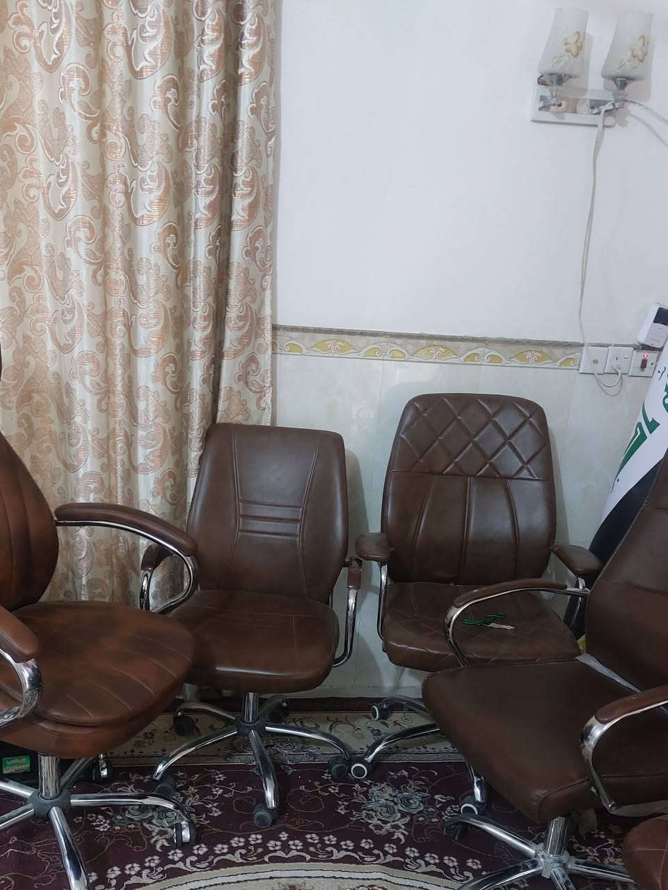 للبيع السعر الكرسي  الواحد ٦٥ الف


**إذا كنت صاحب هذا الإعلان وتريد حذفه لأي سبب، رجاءا أرسل رسالة إلى الدعم الفني**