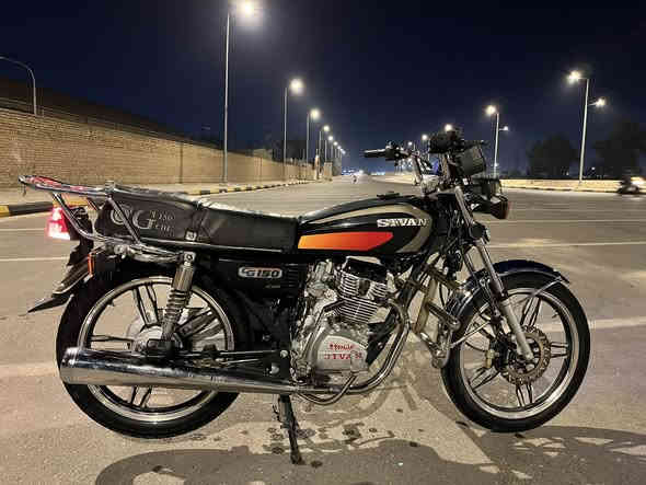 سيفان 5 كير موديل23 للبيع دراجة مابيها اي نقص بعدها ع بلادي أوراق اصلية وكاملة مو سكنر  السعر 950 اي استفسار الاتصال ع الرقم ***********
