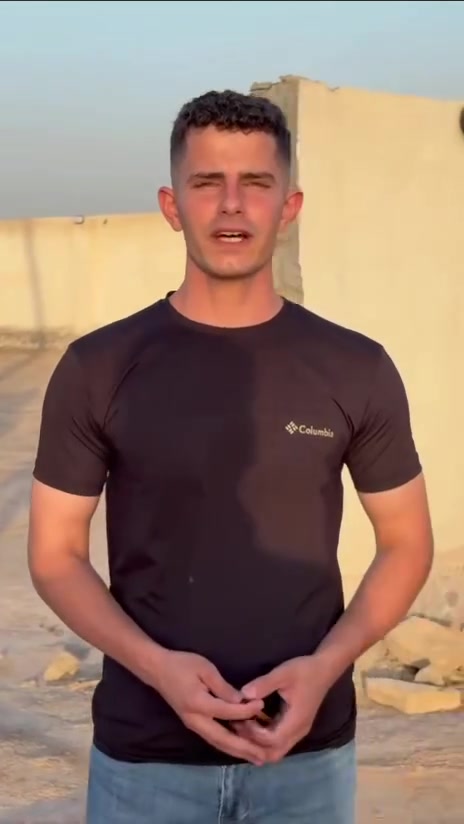 للبيع / للاستثمار 🌴

مزرعة مساحة 800 متر  
الواجهة 20 متر × النزال 25 متر  

تتكون من:
🏊‍♂️ مسبح بعرض 3 متر ونزال 7 متر  
🏡 شاليه يحتوي على:
- غرفة ضيوف  
- مطبخ  
- حمامات
- غرفة سويت كاملة مع حمام وصحيات  
-جلسة ضيوف

📍 الموقع:
بابل – ناحية النيل  
تبعد كيلو ونصف عن طريق نيل القديم  
وتبعد كيلو واحد عن طريق الصياحية  
الطريق 10 متر والخدمات كاملة متوفرة  

📞 للاستفسار والاتصال:
***********

نستقبل كافة العروض
