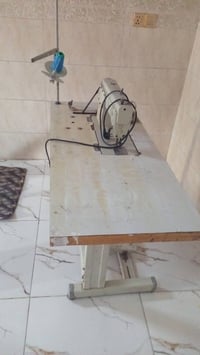 مكينة خياطة • أجهزة منزلية