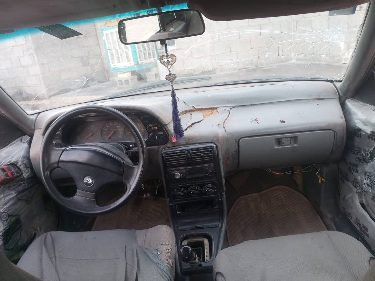 سلام عليكم 
دايو اسبرو رقم انبار دولي محرك مفتوح 1600 بي صوت بل جعوب كير عادي مكفول كهربائيات كلها شغاله سنويه لل27 السعر 17 أو بيه مجال المكان الفلوجه الحصي 
للاستفسار 
***********
