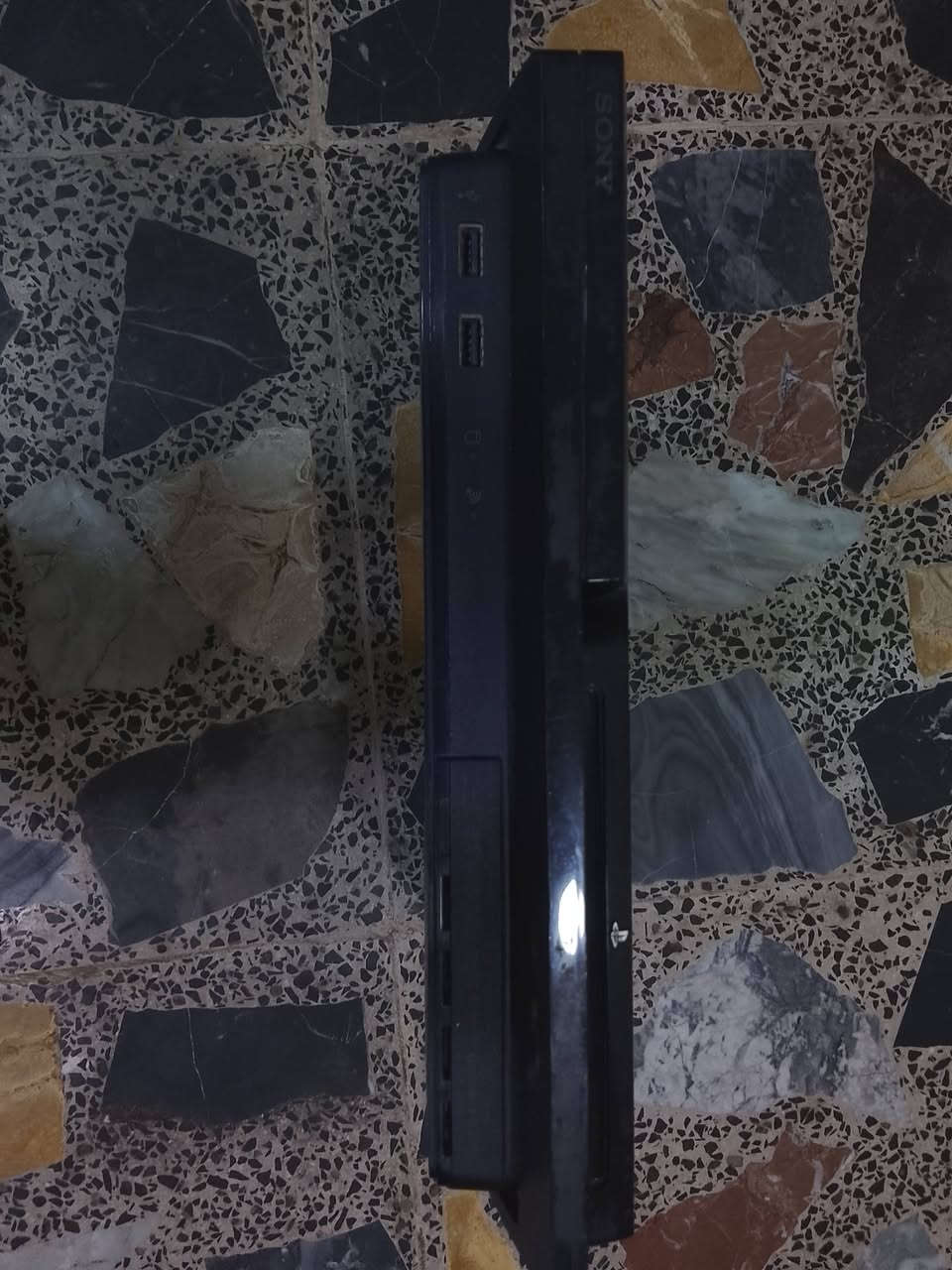 سلام عليكم عندي بلي 3 للبيع كلش نضيف وستعماله قليل  وسعر مناسب وهاذه رقمي ***********
