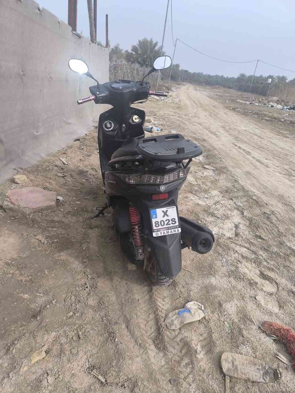 سلام عليكم احبتي ملوك سكنس فحل ياباني جديده للبيع العنوان بابل السعر
مليون و 300 الف وبيها مجال جديده بمعنى الكلمه موديل 

2014 رقم الهاتف ***********
