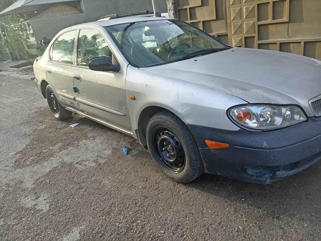 السلام عليكم
نيسان مكسيما 2002
كير مكينه جدده حاويه
تدفئه تبريد سياره بلادية
مابيها اي حادث
 هاي كشرها موضح ب صور 
كهربائياتها مابيها شي
السياره ع بلاد كلها
بسمي تحويل ثاني يوم
السعر 63 وبيها مجال 
مكاني بغداد الدوره
***********
