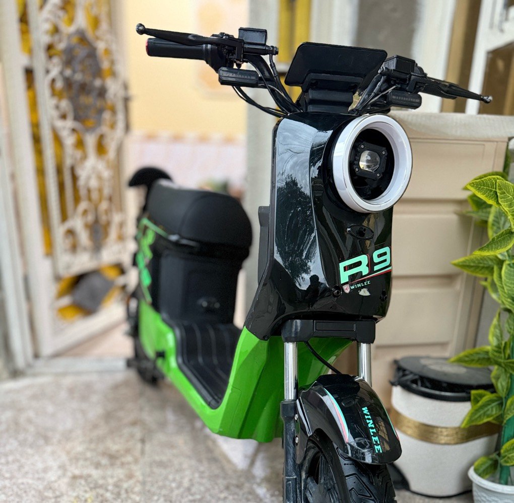 السلام عليكم احبتي ..
R9 مديل 2025 حلوه ونظيفه. وبيها هواي تفاصيل وكلشي موجود بيها. سعرها 350. اذا حاب تعال خاص واسولفلك ع المواصفات ولمعلومات وحياكم الله اصدقائي