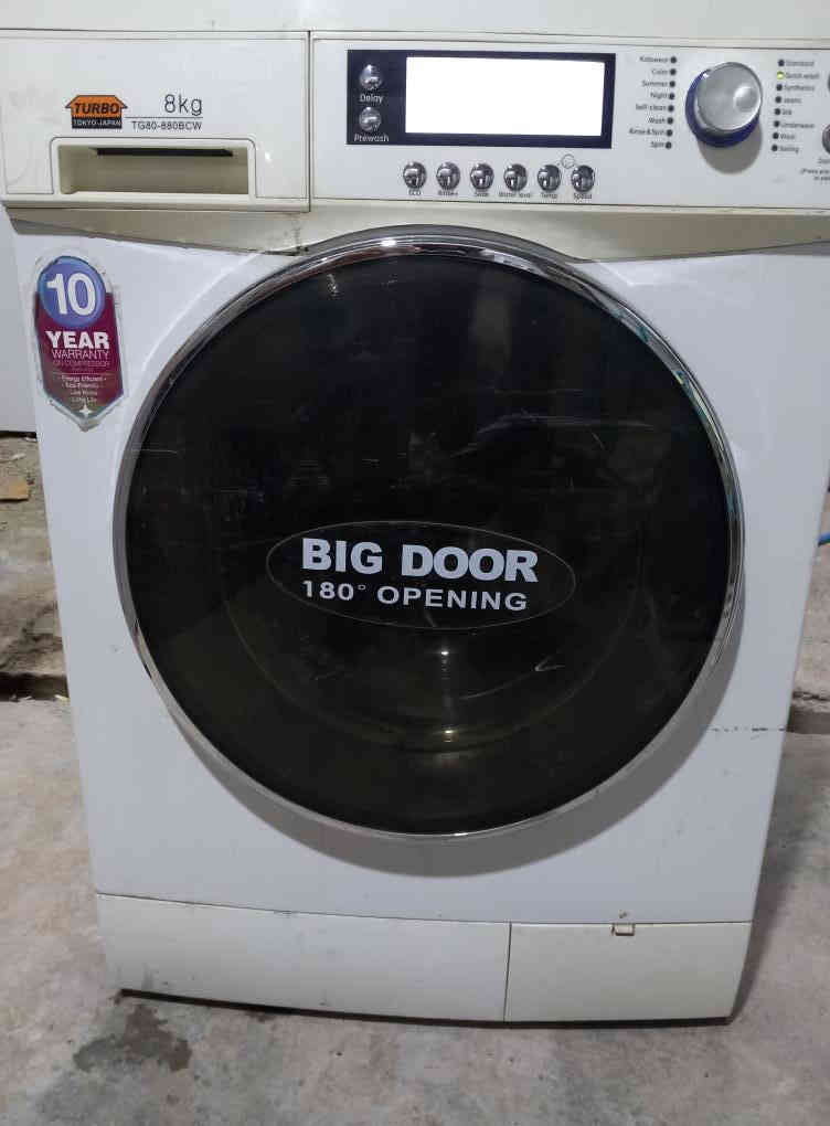 مجموعه غراض كهربائيه بشرط وظمان عنوان خانقين امام عباس قرب سالم قصاب *********** احمد
