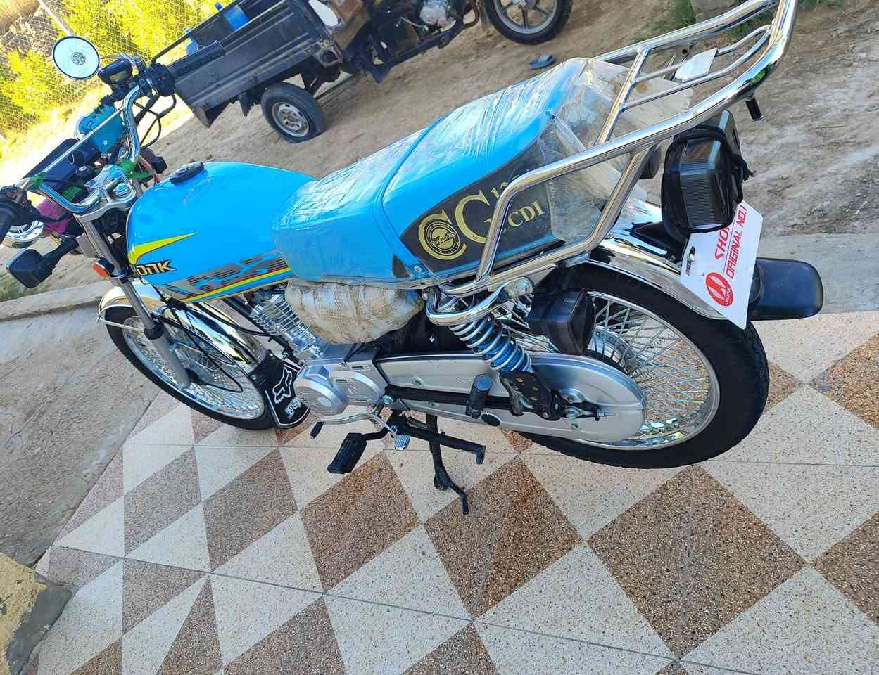 دراجه للبيع 25 نضافه فول
***********
