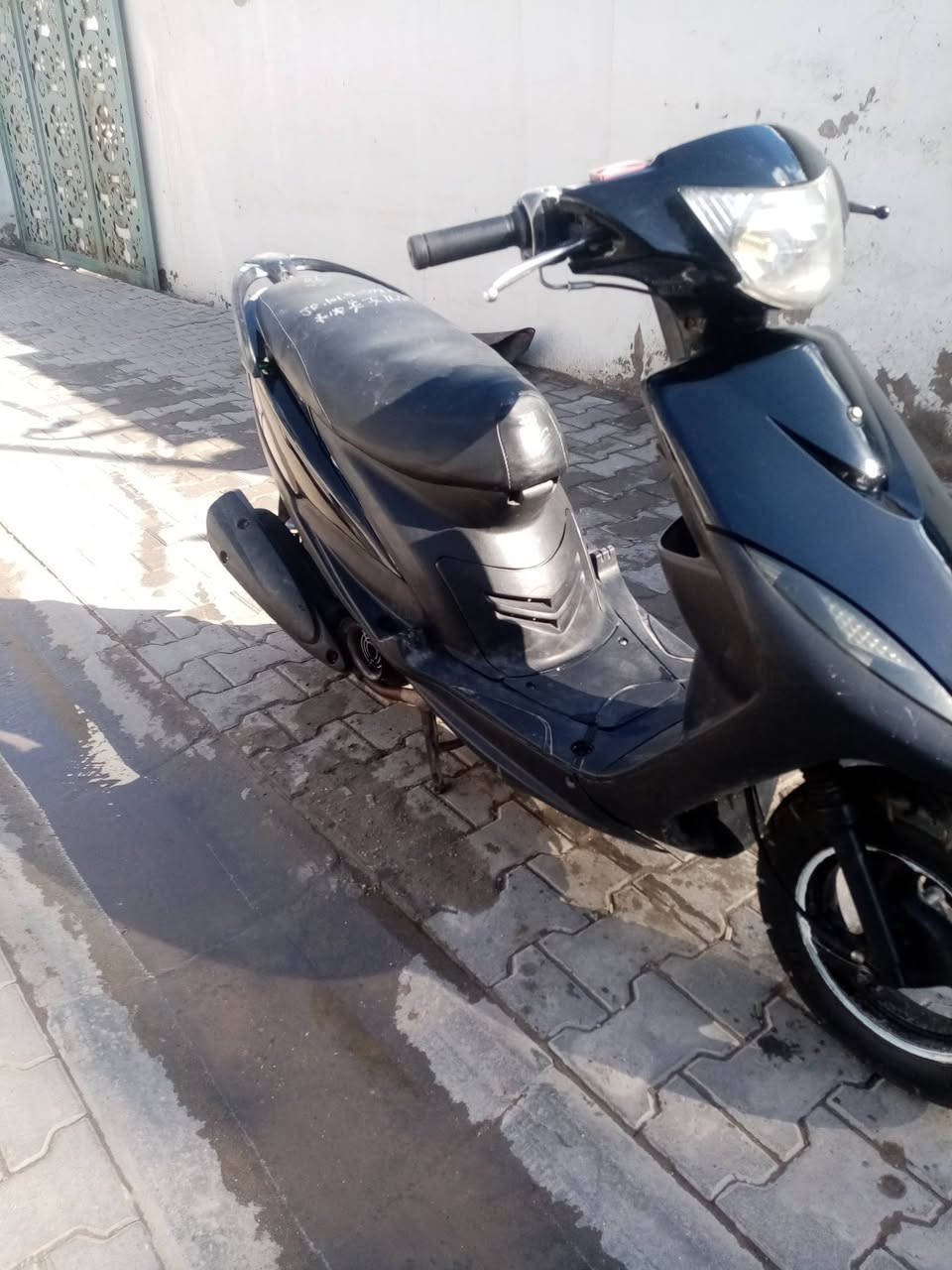 السلام عليكم دراجه ماكس عدله بوشه 55 دراجه خير من الله تجي ودشوف السعر 425 وبيه مجال ***********
