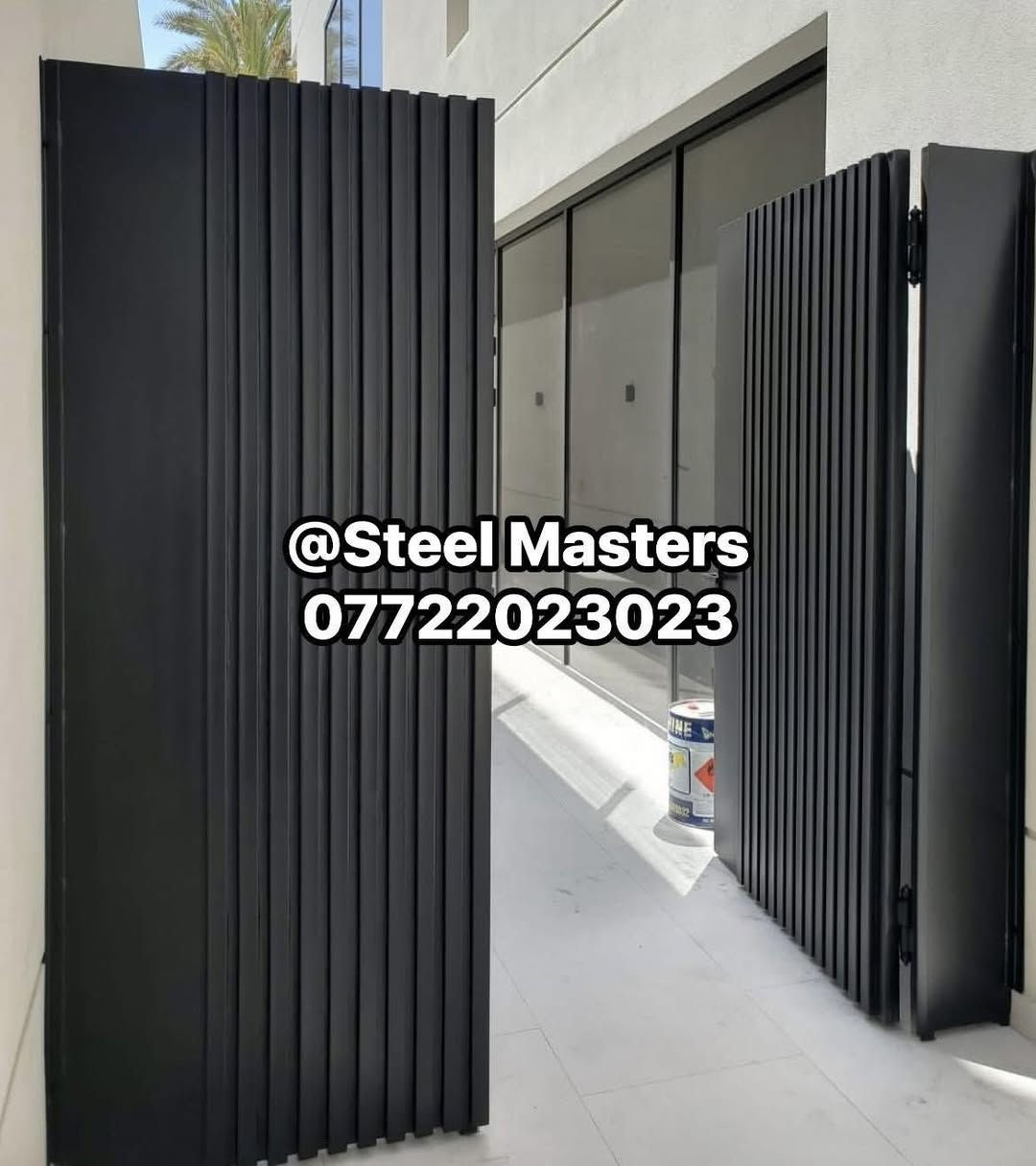 🛑نقدا & بالتقسيط 
ورشة Steel Masters لأعمال الحدادة 

باب حديد خارجي بتصميم شرائح مودرن بلون وتصميم متناسق مع الواجهة 

✅ تنفيذ من حديد مجلفن 
✅ دهان بودر كوت بلون اسود 
✅ تصميم شرائح عمودي مغلق بالكامل 
✅ تصميم عصري وخصوصية عالية   

📐تصميم عملي _ متناسق مع الواجهات 

تنفيذ فعلي من ورشة #steel_masters

📍 للتواصل والاستفسار:
+964 ***********
العراق_بغداد

