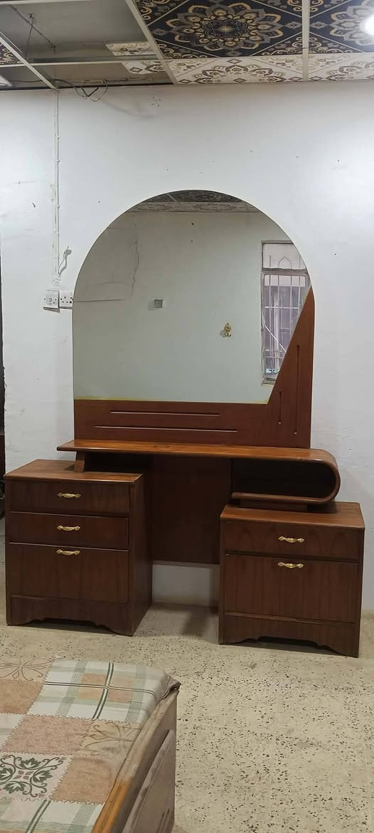 غرفه نجاره تكمه للبيع السعر ٤٥٠ قفل


**إذا كنت صاحب هذا الإعلان وتريد حذفه لأي سبب، رجاءا أرسل رسالة إلى الدعم الفني**