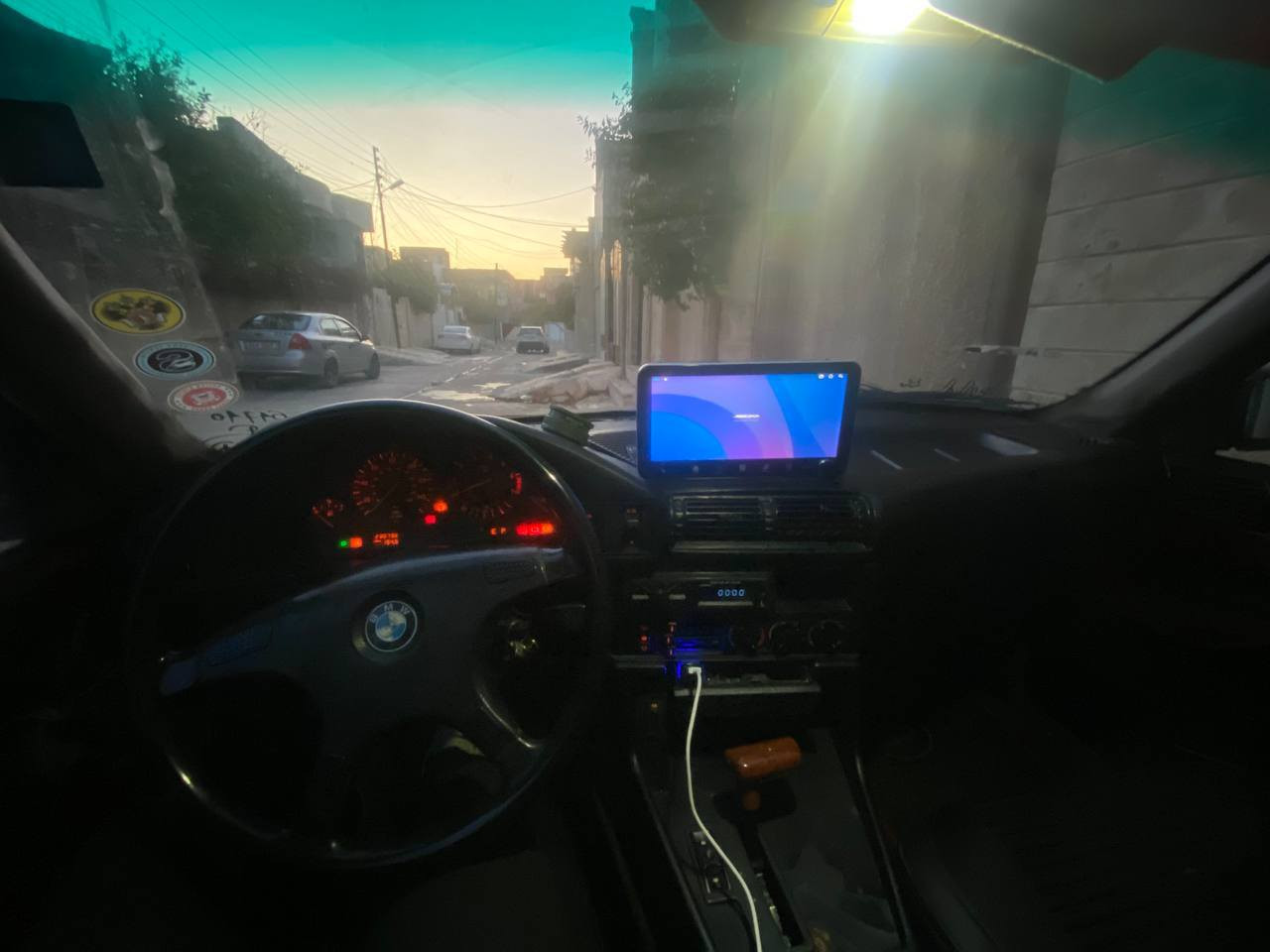 السلام عليكم
BMW 535 أصل 
سياره اني صاحبها الشرعي تريد وكاله أو تحويل سنويه لل 2030
محرك وكير شرط 
سياره نشطه تحريكه ومعدل نار 🔥
سياره بدون ضرر شرط ولاصبغ
فول توماتيك سلايت كشنات تدفئة 
برده خلفيه سياره مسوي عليها ادامه كامله من البانزين نوزلات كاردن جديد 
درايم شافت طخم تايرات ويل صقر أصلي شاشه كامره 
دعاميه كدام أم بجم أم لايتات دخاني 
وزينون منظومه
مكان السياره موصل 
***********
