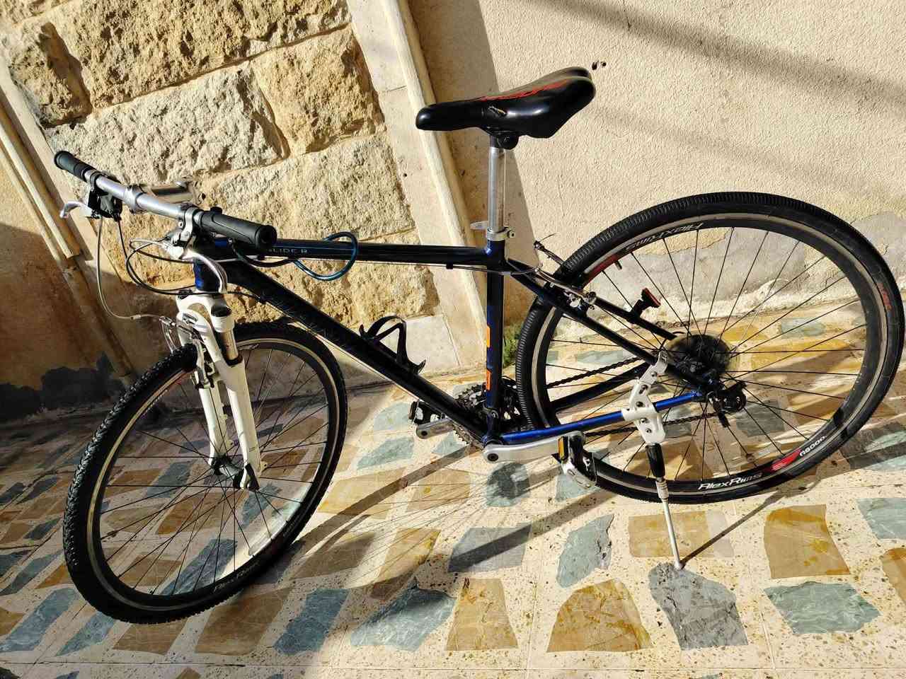 بايسكل Giant
حجم ٢٨
كير Shimano
دبل ويل 
بريك Shimano
140 الف وبيه مجال
اربيل / هولير أربيل, العراق


**إذا كنت صاحب هذا الإعلان وتريد حذفه لأي سبب، رجاءا أرسل رسالة إلى الدعم الفني**