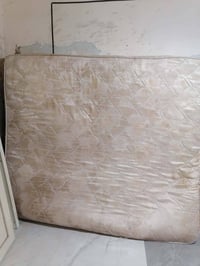 دوشك • نفرين • قابل تفاوض