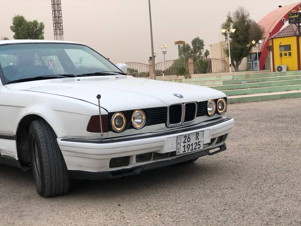سلامو عليك ئه خواني عندي BMW735توماتيكة سلايته 4تياراته جديد سنوي جديد كارباي شخال رقم واتساب بي*********** كركوك, العراق
