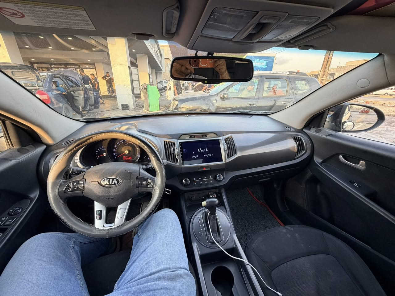 سبورتج خليجي دوش 2000 موديل2013 رقم اربيل
شاشة كامرة 
تبريد ثلج
كير ميكنة مكفول
السيارة بيهة صفحة السكن صبغ ابيع حزام
129ورقة وبيهة مجال
شرط التحويل
***********
