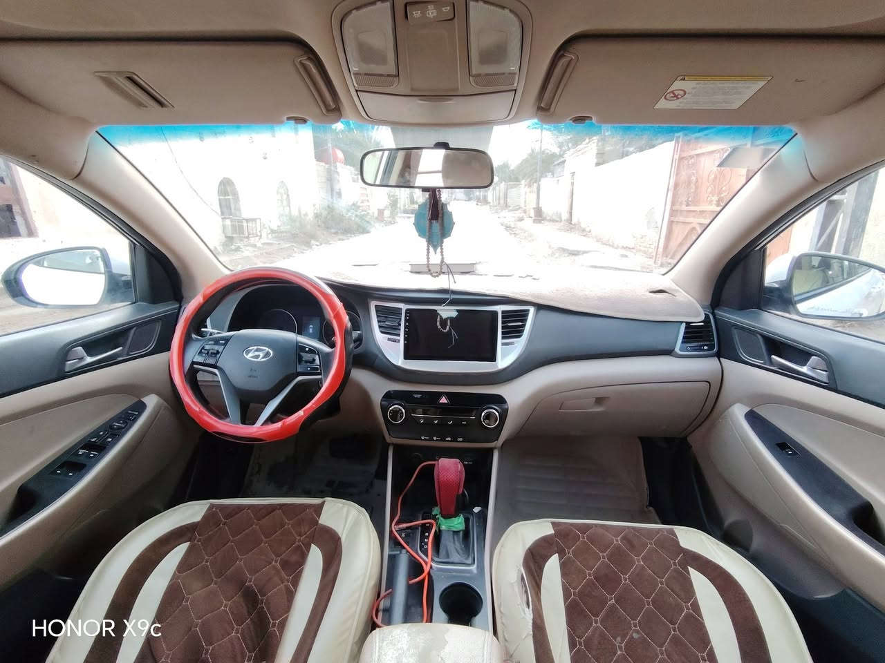 سلام عليكم ورحمة الله وبركاته
سياره توسان موديل 2016 للبيع مداور ثاني يوم السياره ب اسمي كفاله عامه مبدل بنيد سعر ب 150 محرك 4
رقم ذي قار ماشيه 170 رقم بيه واتساب
***********
