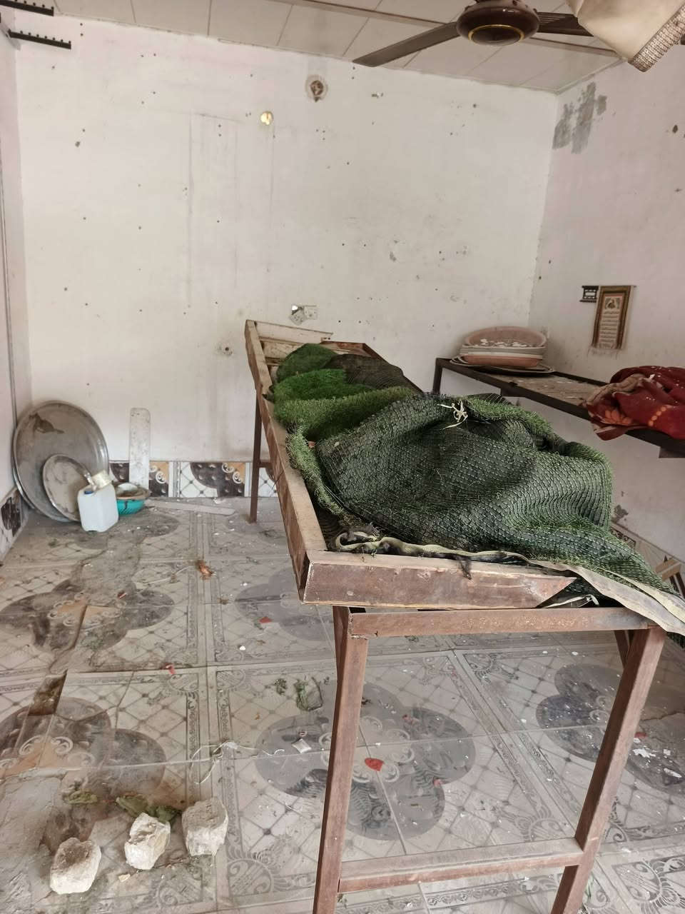 اللبيع ميوزه  العدد اربعه ***********
