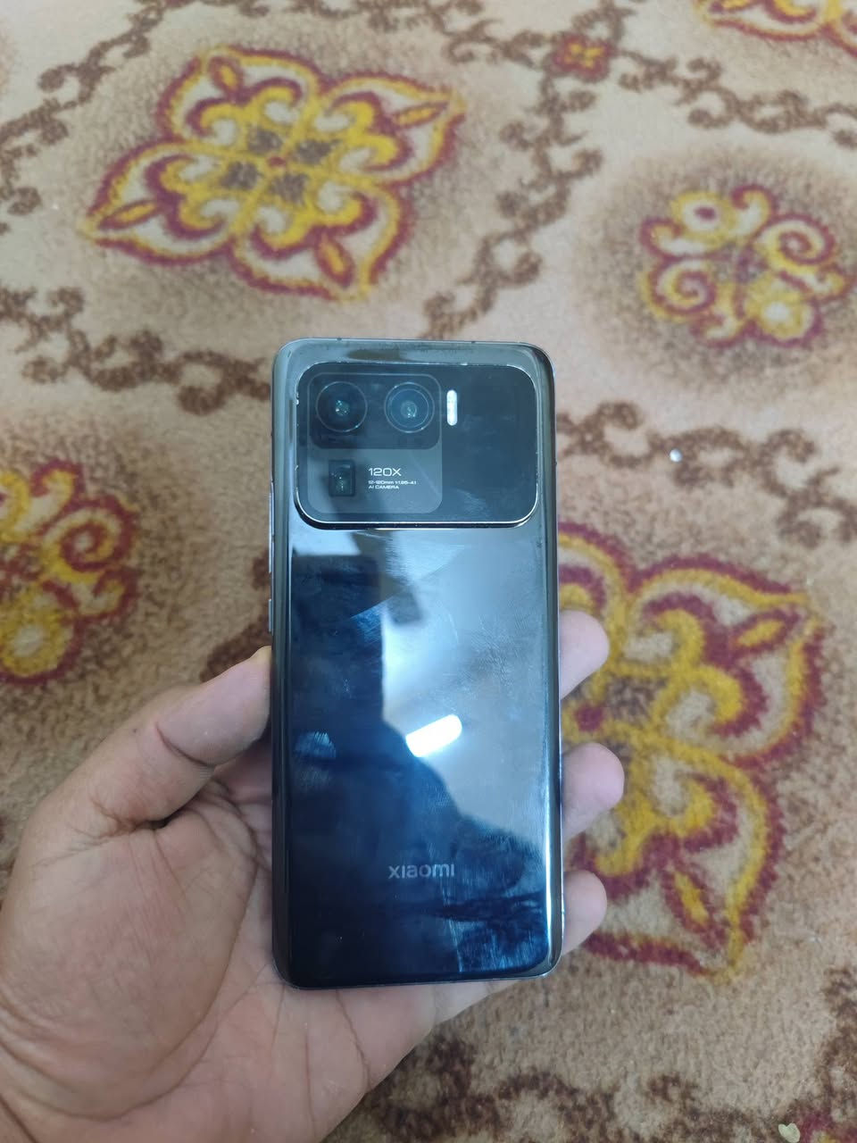 السلام عليكم عندي شاومي مي 11 الترا ذاكرته 512 السعر 350 قفل المكان بغداد الرقم ***********
